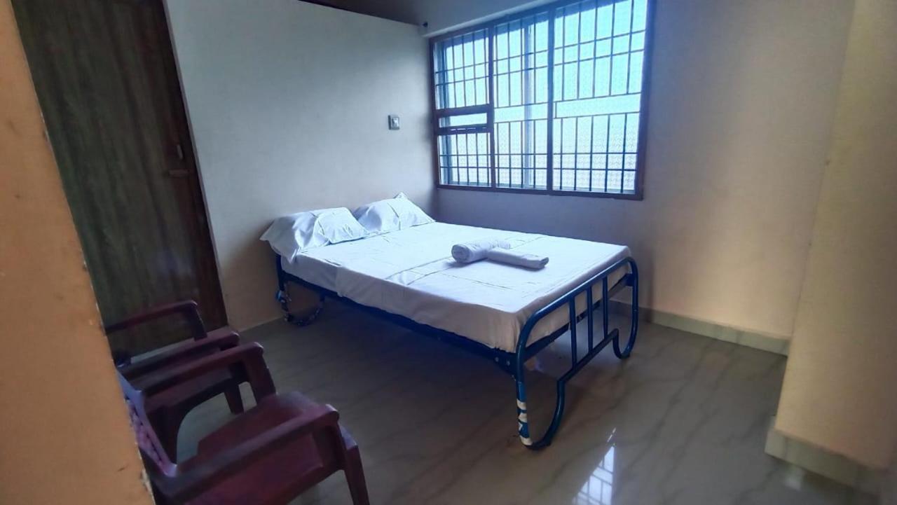Thiru Arunai Guest House Tiruvannāmalai 외부 사진